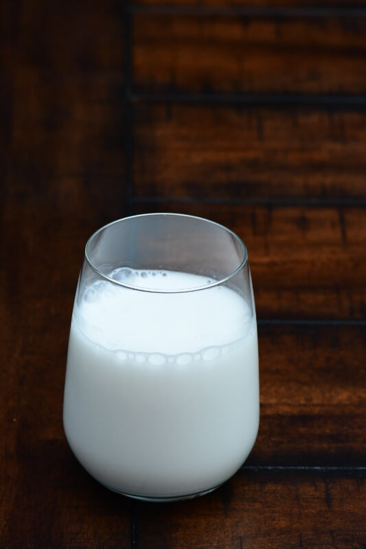Controversias sobre los lácteos tomar o no tomar- - Photo by Kim Gorga on Unsplash