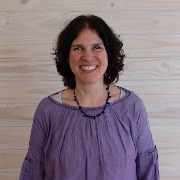 Prof. Nuria Buch, colectivo de salud integrativa CasaFen 2019 (1)
